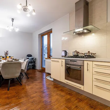 Spora 公寓 新塔尔格